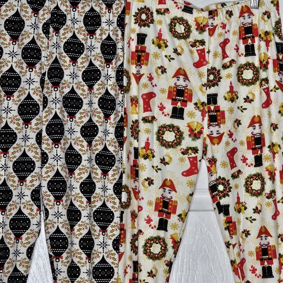 2 Pairs Christmas Leggings OSFA - Picture 2 of 16